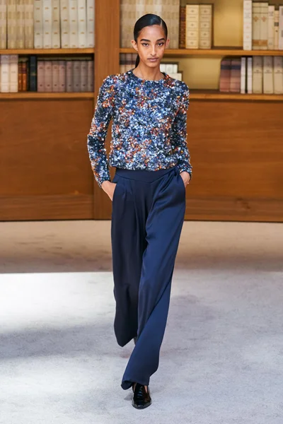 Look 38
